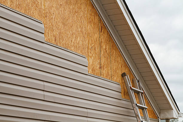 Professional Emergency Siding Repair technician working in Rawlings, MD